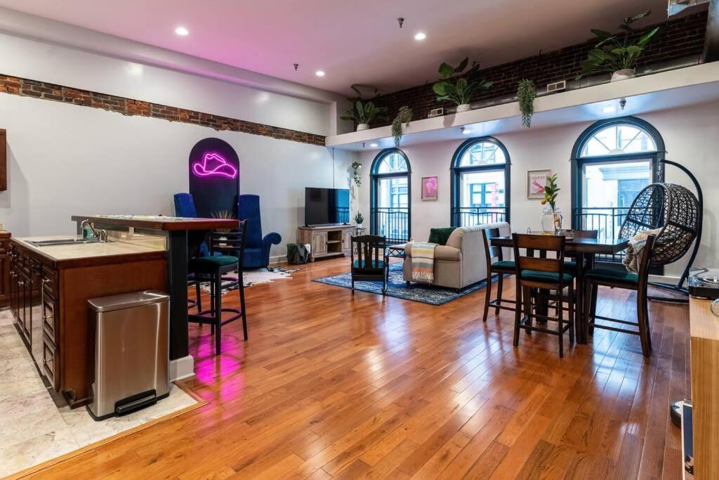 Апартаменты Jolene'S Hideout Ноксвилл Экстерьер фото